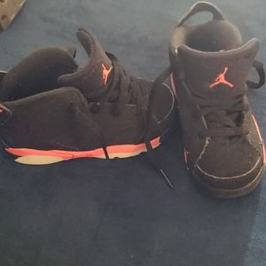 Kids Jordan Retro 6